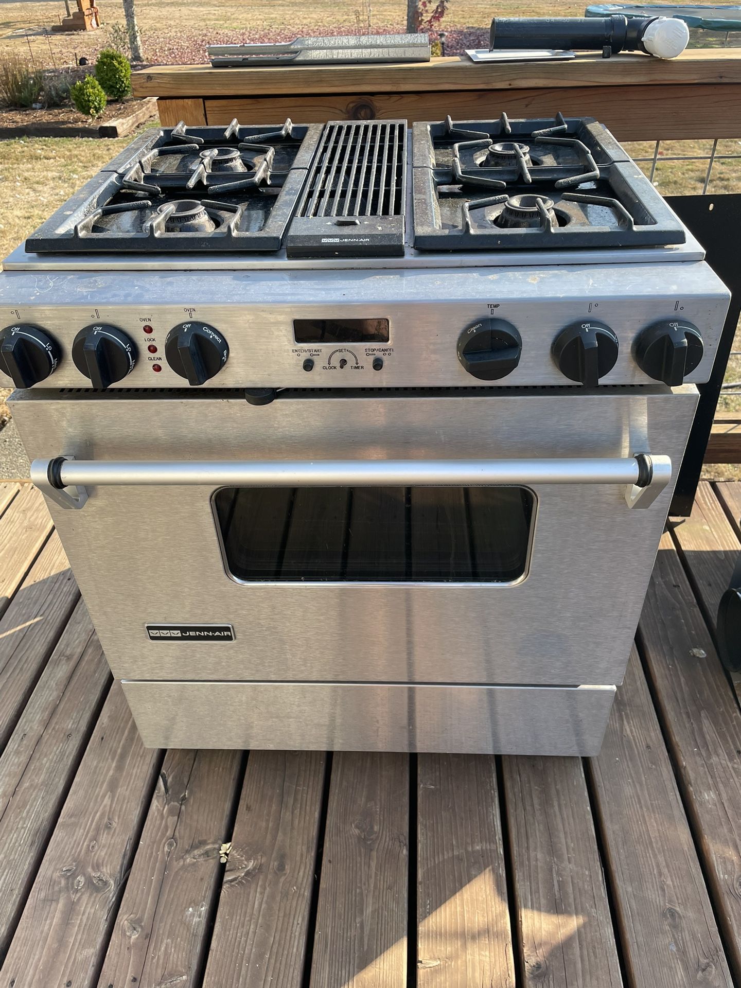 Dual Fuel Downdraft Range for Sale in Chehalis, WA OfferUp