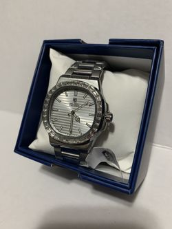 Invicta Montres Prestige Men’s Watch 40mm With Stones Silver Tone