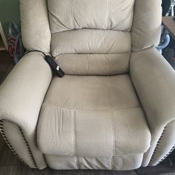 Power Lift Reclining Chair