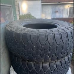 Tires 35x12.50×17
