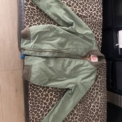  levi's strauss khaki green thermore lining bomber jacket inside & outside pocket Size Large 