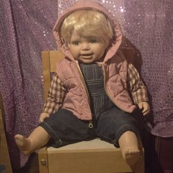 ROYAL CATHAY PORCLEIN DOLL