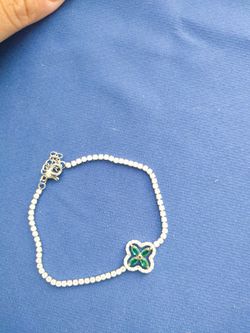 Brand new emerald & cz four leaf clover chain bracelet