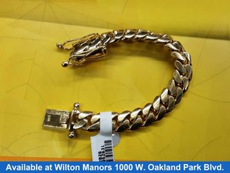Cuban Link Bracelet - Yellow Gold 10k (.417) 35 grams 5 inch