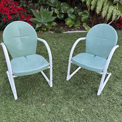 2 Kids Retro Metal Outdoor Chairs
