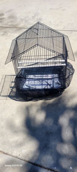 Bird cage