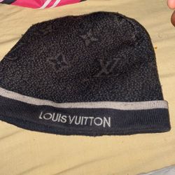 Lv Hat 