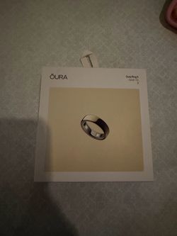 Oura Ring 5 Gold Size 8