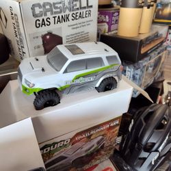 Enduro 24 RC Electric Rock Crawler Brand New 