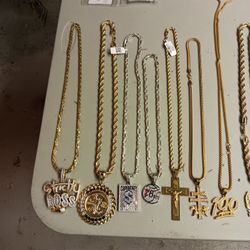 NEW WATCHES, NECKLACES, BRACLETS EARRINGS AND RINGS