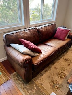 ***Leather couch***
