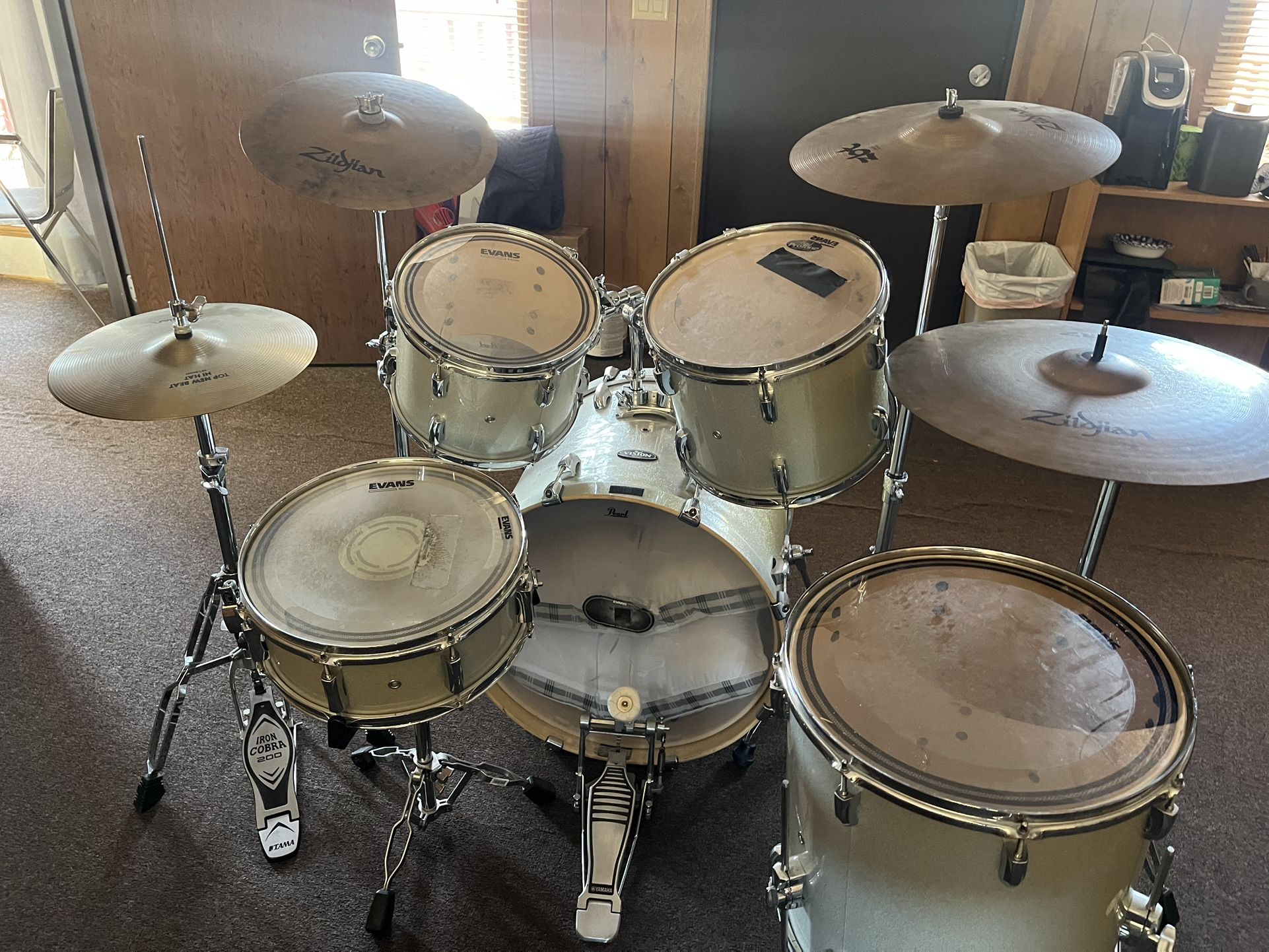Pearl Vision Drum Kit With Zildjin Cymbals And Hardware
