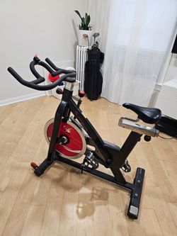 Sunny Health and Fitness Stationary bike