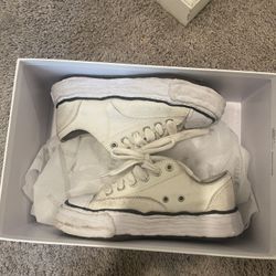 All White Maison Mihara In Ok Condition