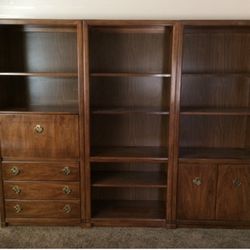 Thomasville Bookshelves 