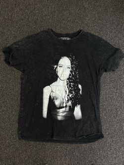 Aaliyah Graphic Tee Acid Wash T-Shirt