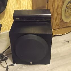 Yamaha Bass Amplifier With Bose 901 Series V1 Active  Equalizer 