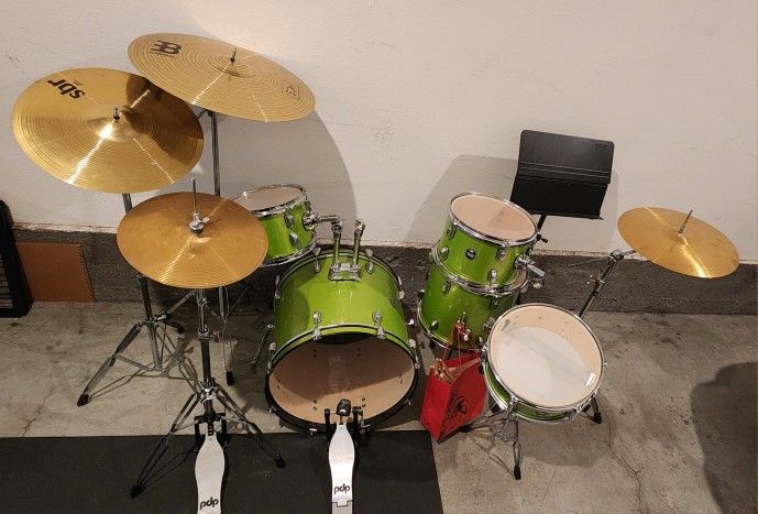 pdp 5-Piece Drumset And Extras!