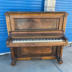 Antique Piano