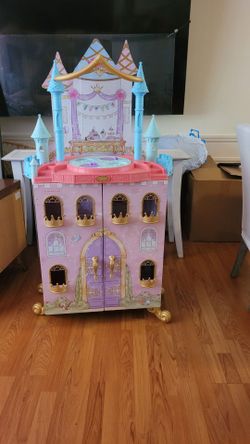 KidKraft Disney Princess Dance & Dream Castle
