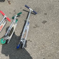 4 razor Scooters 