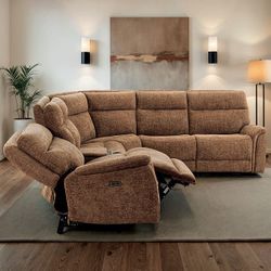 New Power Recliner Sectional Couch with Cooling Console! Cup Holders and USB! Free Delivery 🚚!