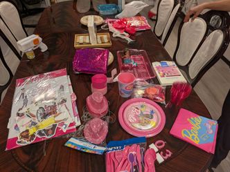Miscellaneous Barbie theme birthday decorations