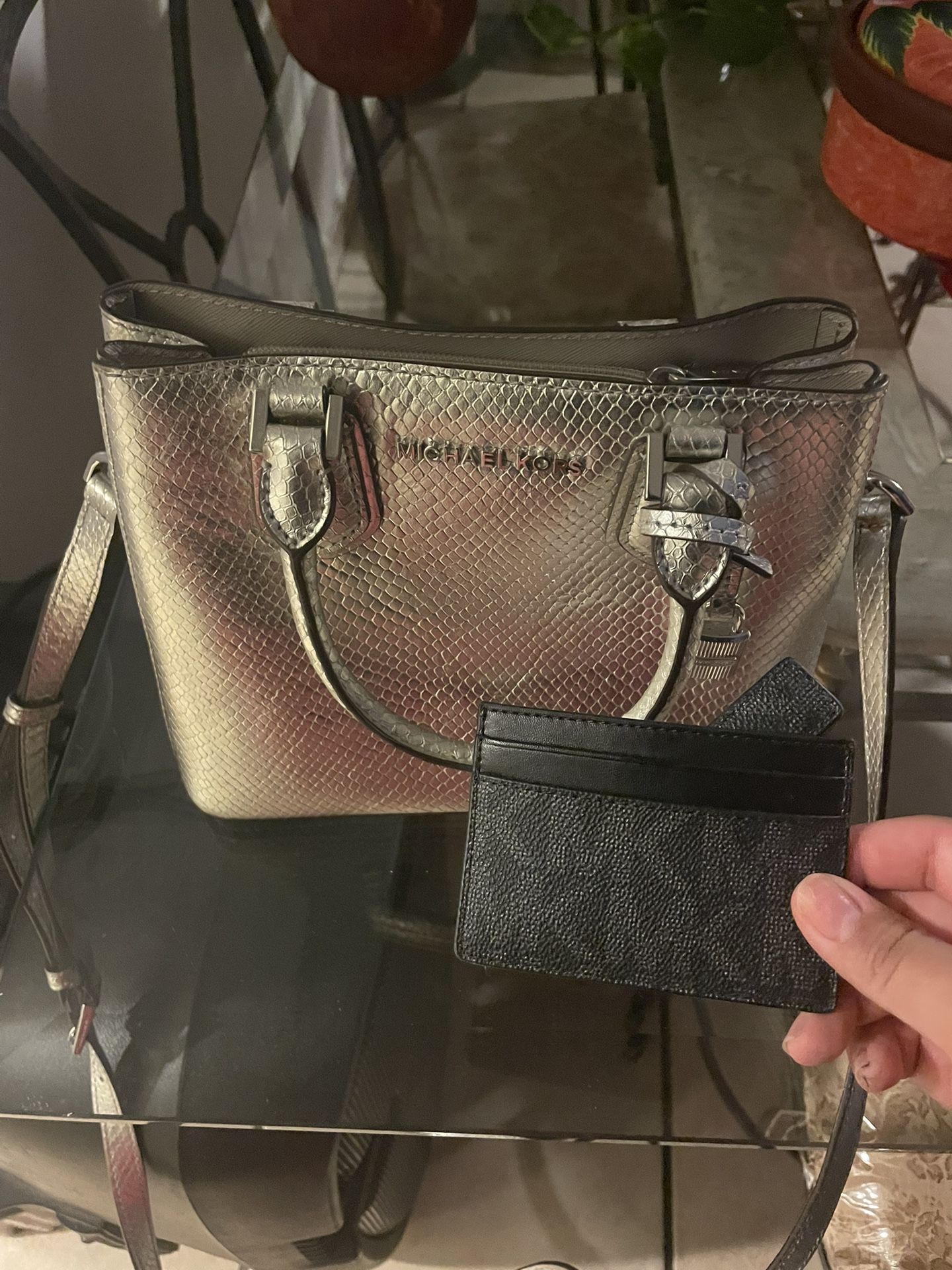 michael kors wallet and bag