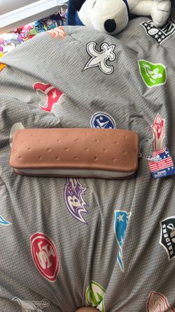 Ice cream sandwich squishy