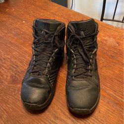 5.11  Duty Boots . 