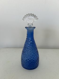 Coastal Design Ocean Blue Oil Bottle With Sea She’ll Topper 