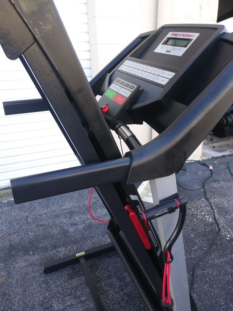 Proform 400 crosswalk sport treadmill