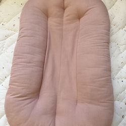 Snuggle Me Baby Lounge Pillow