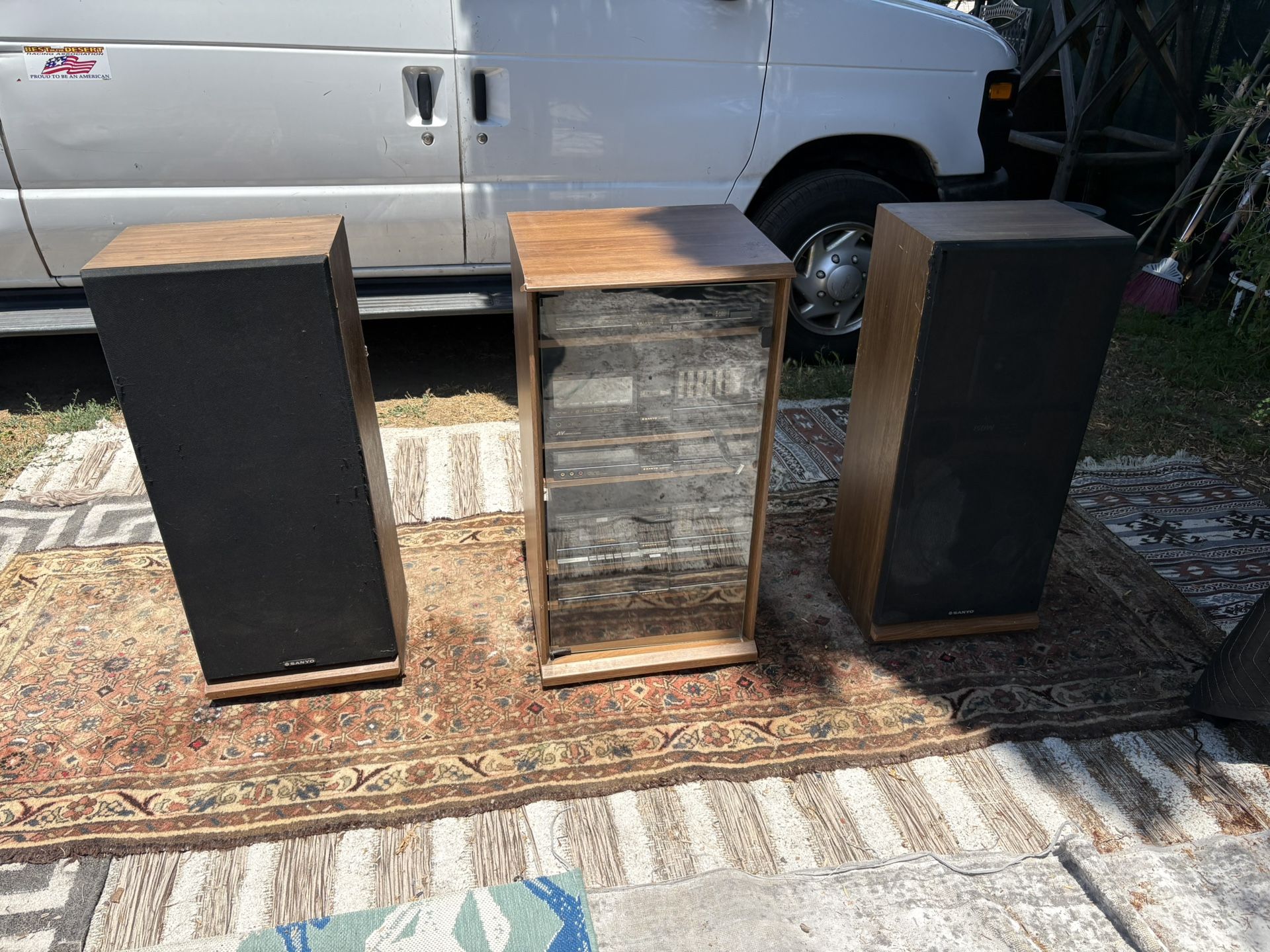 Vintage Sanyo Stereo System