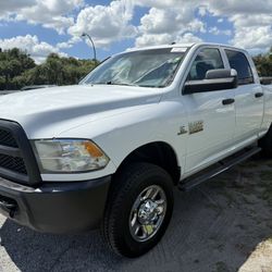 2016 Ram 3500 4WD 4x4