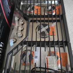 GE 30 in 5 Burners Stainless Steel Gas  Cooktop 