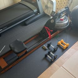 Life Fitness Row machine