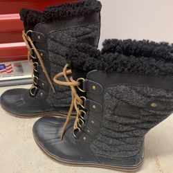 Sorel Boots Size 8.5