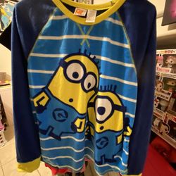 Minions Fleece Top Size XL