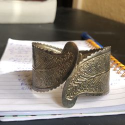 Antique Leaf Bracelet 