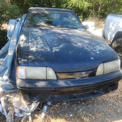 Ford Mustang Convertible 1988