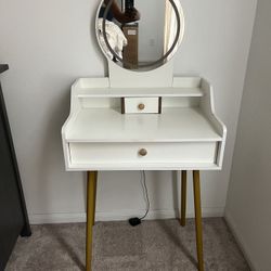 Charming White & Gold Vanity Set with LED Light-Up Mirror