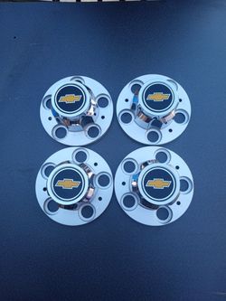 CHEVY BOWTIE EMBLEM 5 LUG RALLY WHEEL CENTER CAP 1970'S-1980'S