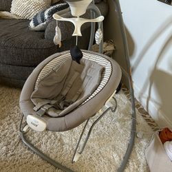 Graco Baby Swing With Detachable Bouncer 