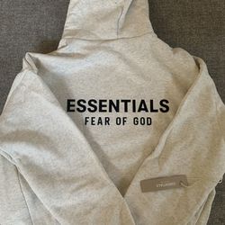Essentials Fog Light Oat Hoodie (Fits Big – M)