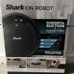 Shark Robot Vacuum 
