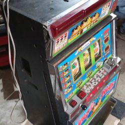 VINTAGE Slot Machine Pachislo Electrocoin Table Top 32"