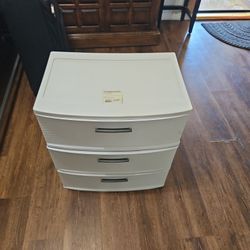 3 Drawer Wide Tower