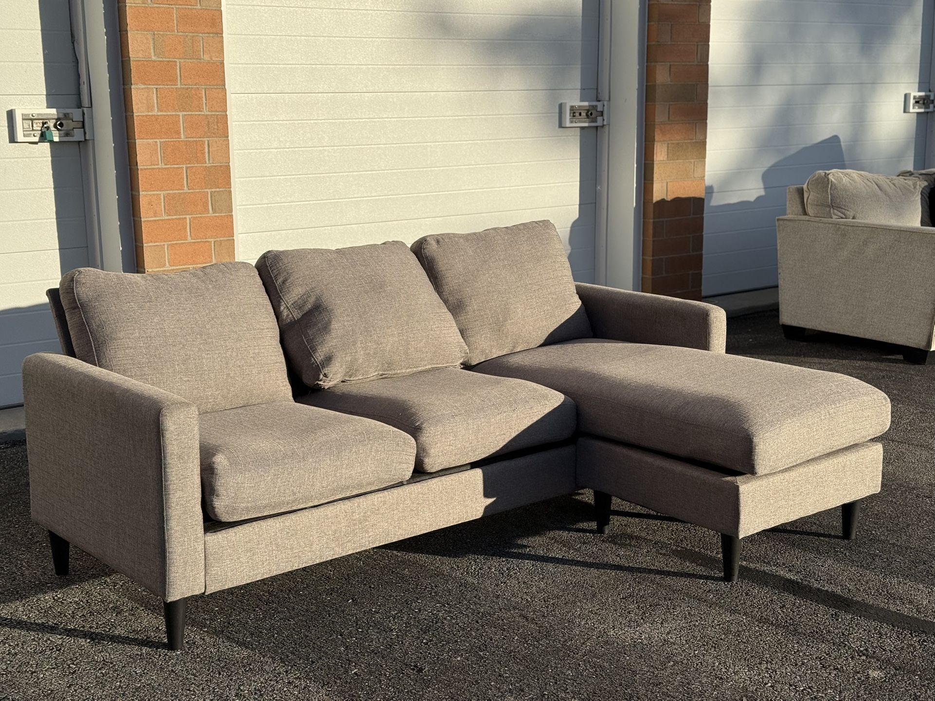 Modern Reversible Chaise Sectional Couch (Light Gray) - Free Curbside Delivery!