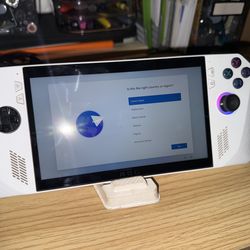ROG ALLY handheld gaming pc